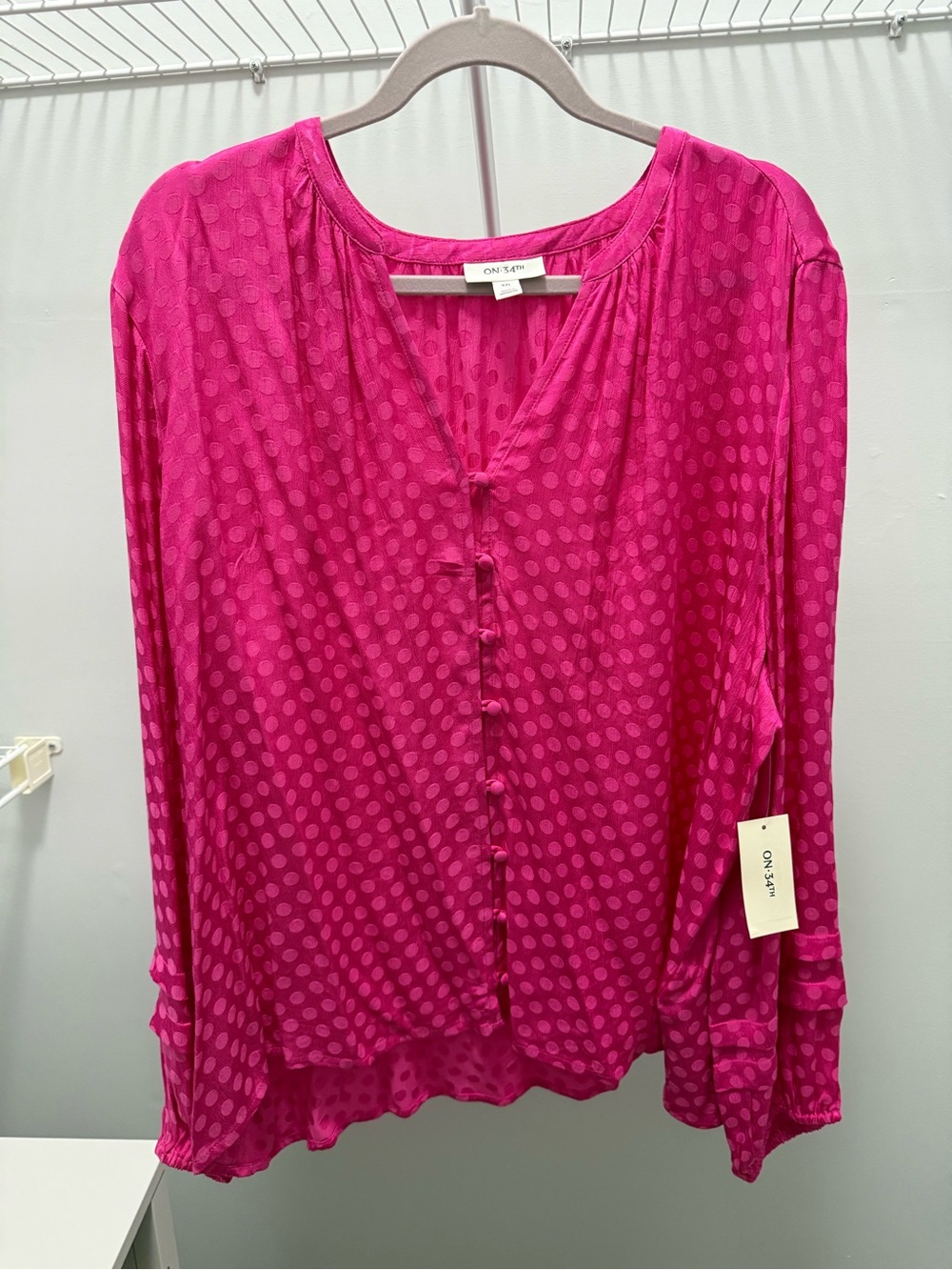 ON 34TH Fuchsia Dot-Print Button Front Blouse